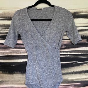 Grey cotton body suit by Wilfred. Gently used, still in great condition.